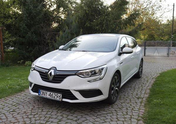 Renault Megane cena 57900 przebieg: 108000, rok produkcji 2019 z Nysa małe 596